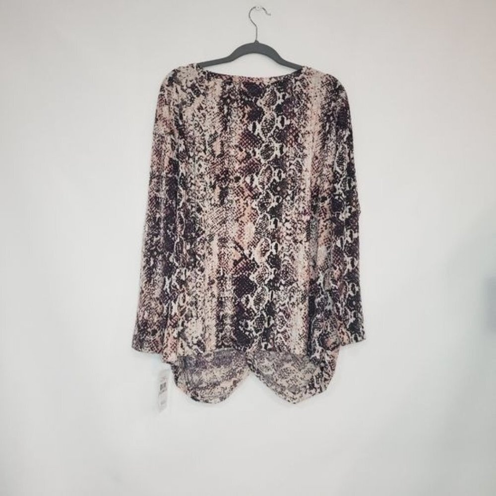NWT‎ Single Thread Twist Front Top - Picture 4 of 8
